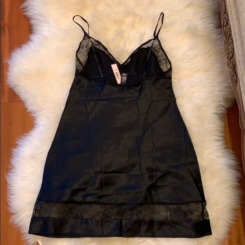 VICTORIA'S SECRET SATIN CHEMISE LACE BABYDOLL - Picture 3 of 4